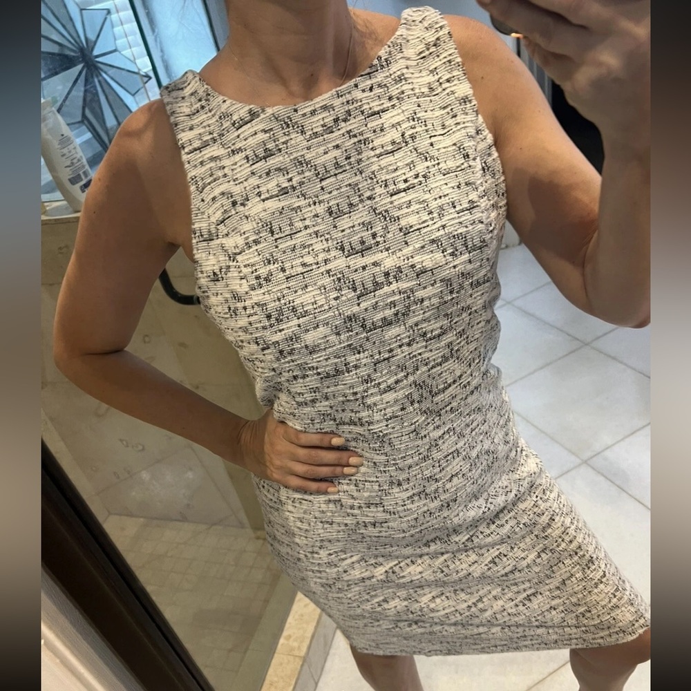 ANN TAYLOR LOFT BOUCLE TWEED SLEEVELESS SHIFT Dress